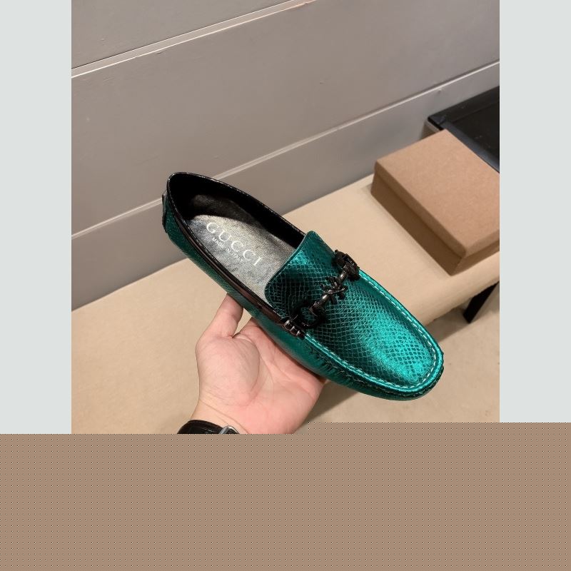 G*u*i leather shoes